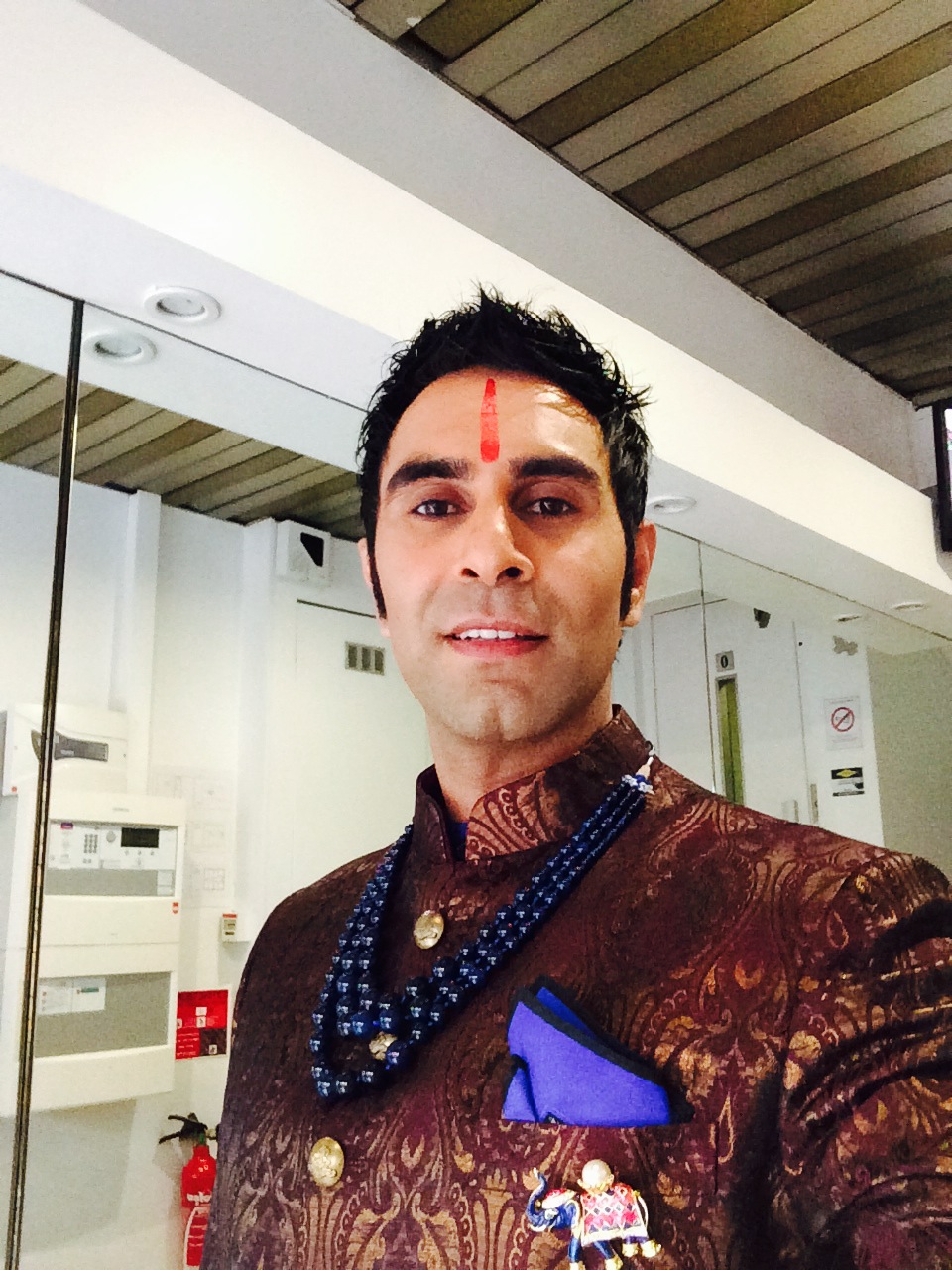 Sandip Soparrkar finishes his Cannes appearance in True Indian style!!